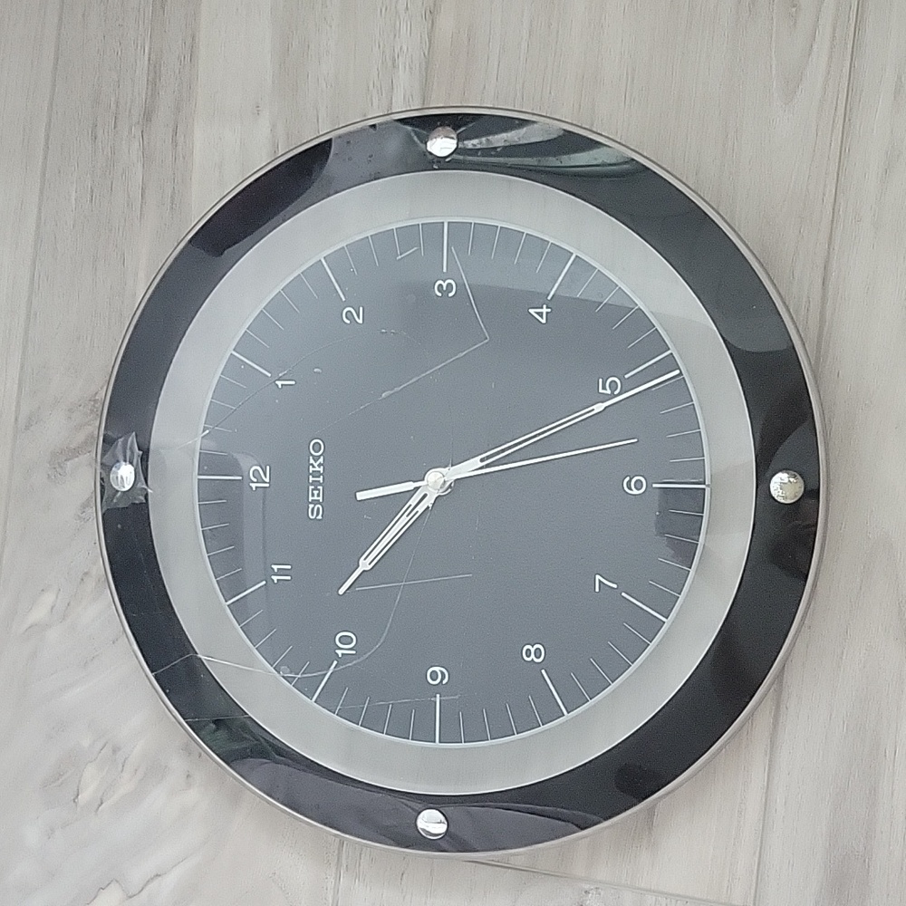 Seiko wall clock